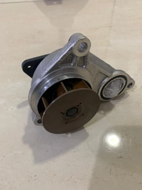 Pompe à eau Hyundai CRDI Creta Accent