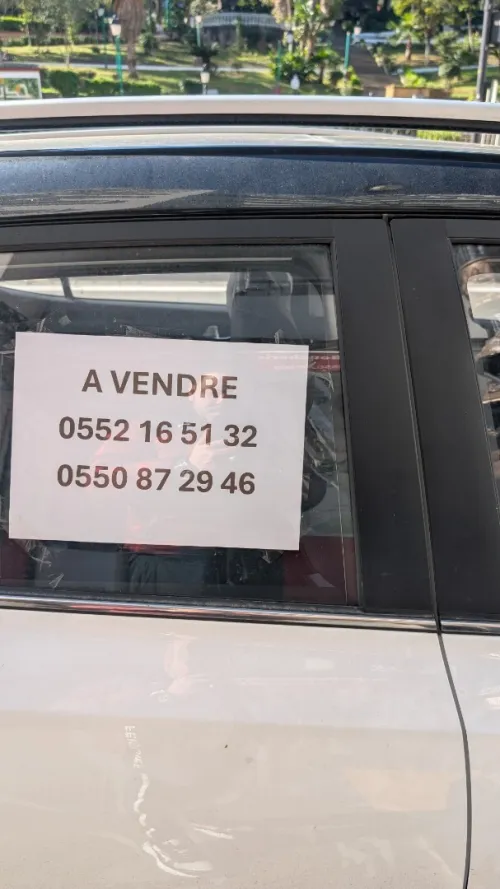 Kia KX1 2025 Blanc avec toit noir