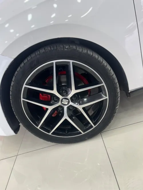 Seat Leon 2019 Beats