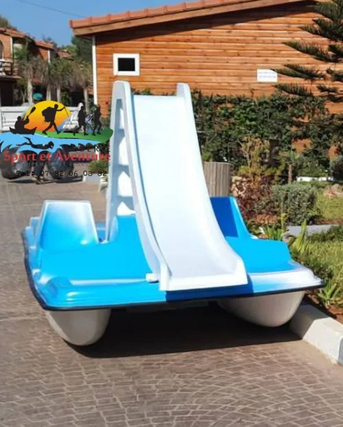 Pédalo 4 Places avec Toboggan - Investissement Rentable Saison Estivale