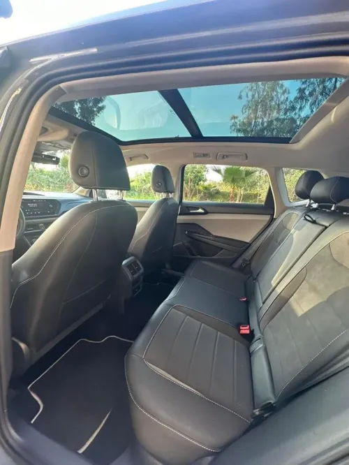 Volkswagen Taos 2023 SE