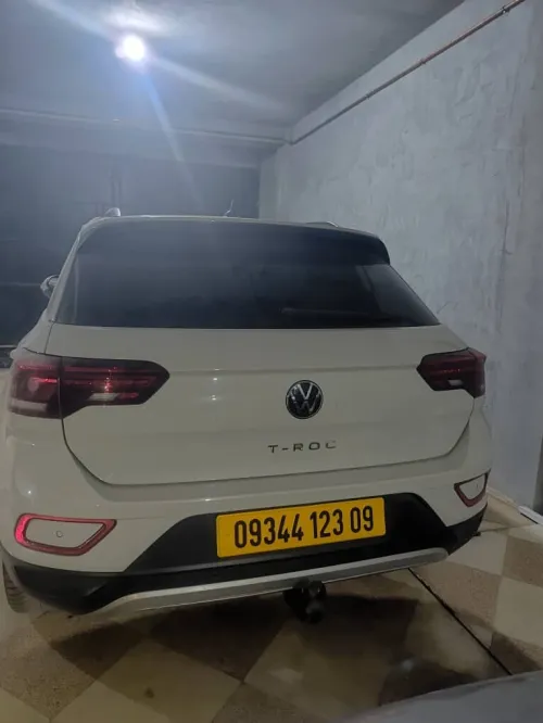 Volkswagen T-Roc 2023 