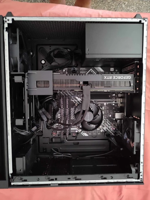 Hp omen 25l rtx 4070ti
