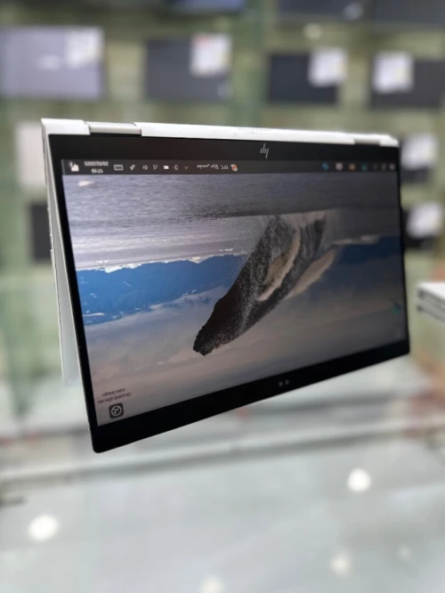 HP ELITEBOOK 1030 G3 X360 CORE : i5 / 8650U DISC : 512 GB  (SSD) RAM : 16 GB   