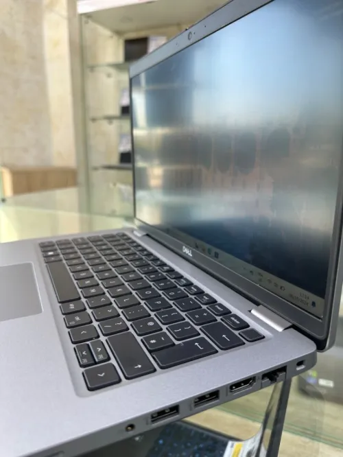 DELL LATITUDE 5431 CPU: CORE I7 / 1270P  DISC : 01 TB  RAM  32GB