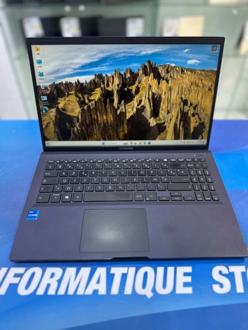 ASUS EXPERTBOOK B15  CPU: Core intel i5 / 1135G7 256-08GB