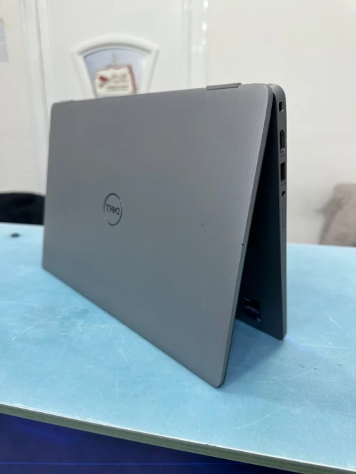 DELL LATITUDE 5330 CORE : INTEL i5 - 1245U DISC :  256 GB  (SSD)  RAM : 08 GB