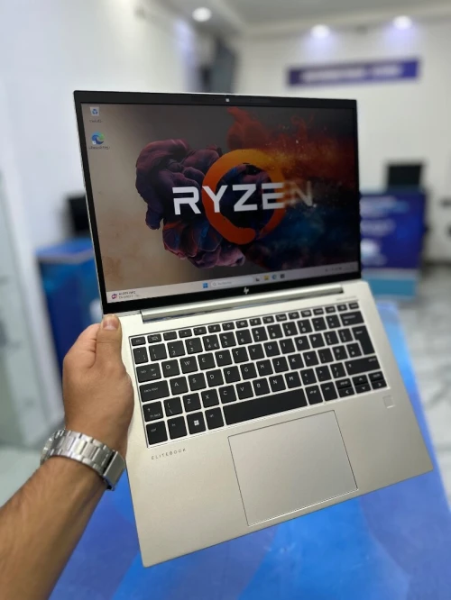 HP ELITEBOOK 845 G10 CORE : RYZEN 5 PRO 7545U DISC :  512 GB  (SSD)  RAM : 16 GB  