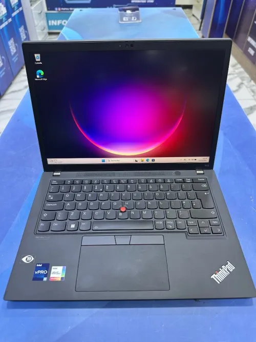 THINKPAD X13 GEN 3 CORE : INTEL I5 - 1250P DISC : 512 GB  (SSD)  RAM : 16 GB
