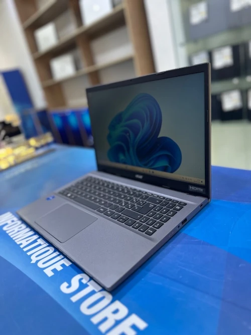 ACER EXTENA 215  CPU: CORE I5 / 1235U DISC : 512 GB  (SSD) RAM 08GB  