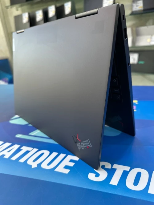 THINKPAD X1 YOGA X360 CORE : Intel i7 / 1165G7 DISC : 01 TB  (SSD)  RAM : 32GB GB   