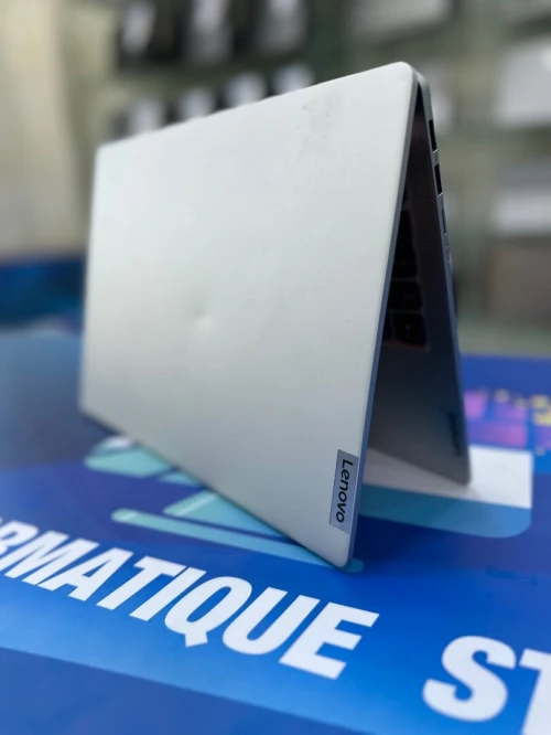 LENOVO IDEAPAD SLIM 5i  CORE : ULTRA 7 155H DISC : 512 GB  (SSD) RAM : 16 GB    INTEL ARC 08GB  