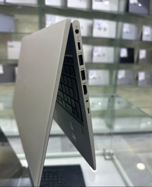 HP ELITEBOOK 650 G9 CORE : i7 / 1255U DISC : 512 GB (SSD)  RAM : 16 GB  