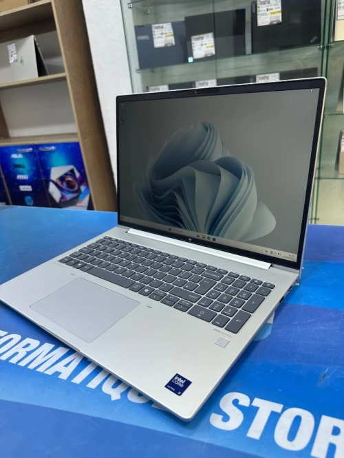 HP ELITEBOOK 660 G11 CORE : ULTRA 5 125U DISC : 512 GB  (SSD)  RAM : 16 GB  