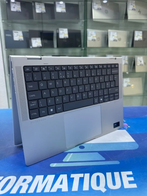 HP ELITEBOOK 1040 G11 X360 CORE : ULTRA 5 125U DISC :  256 GB  (SSD)  RAM : 16 GB  