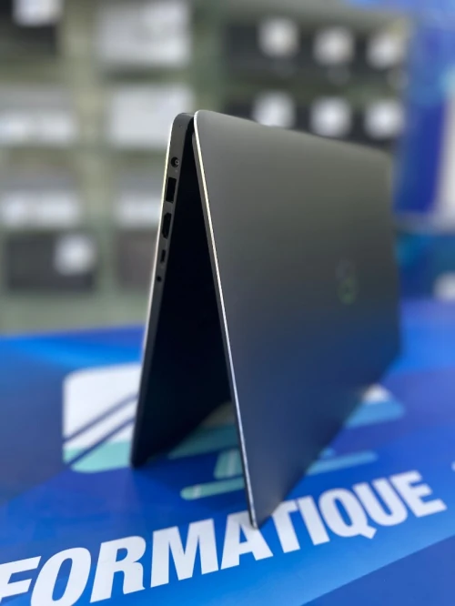 DELL PRECISION 5540 CORE : i9 / 9980H DISC : 512 GB  (SSD)  RAM : 32 GB   