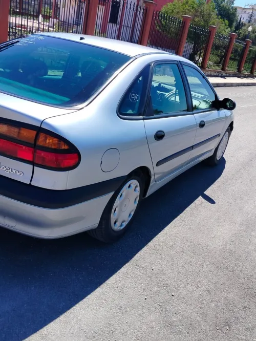 Renault Laguna 1 1999 Laguna 1