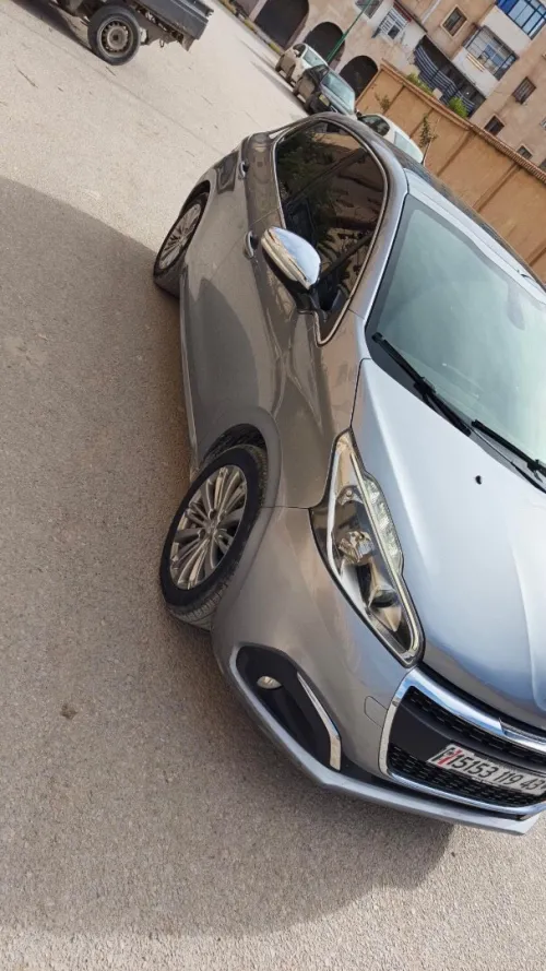 Peugeot 208 2019 Allure Facelift