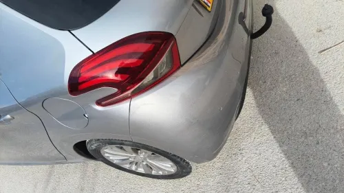 Peugeot 208 2019 Allure Facelift