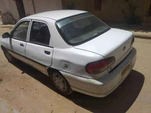 Kia Avella 1998 