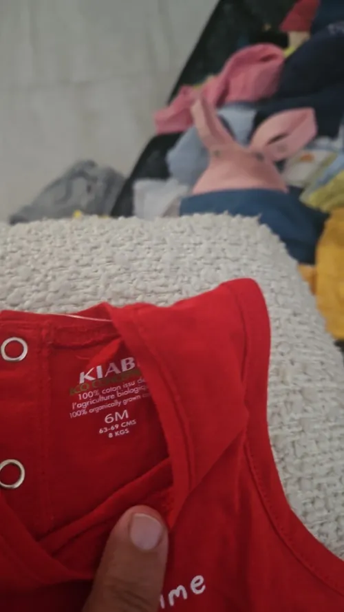 Vêtements d'occasion bébé 
