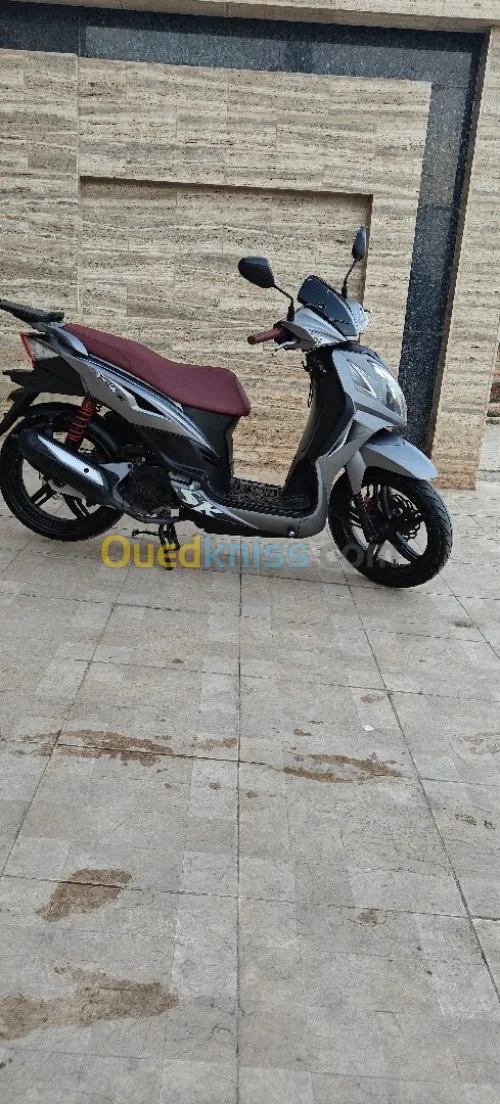 SYM SR Sr 2024