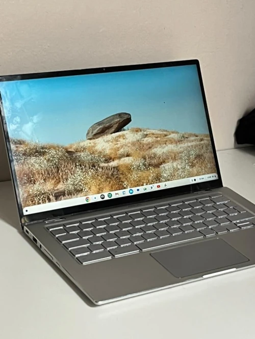 Un pc asus chromebook à vendre 