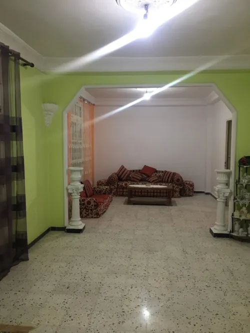 Location Niveau de villa F3 Alger Dely brahim
