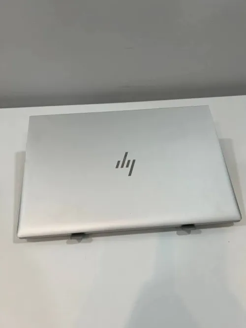 HP elitebook 840 G8 (32/256)