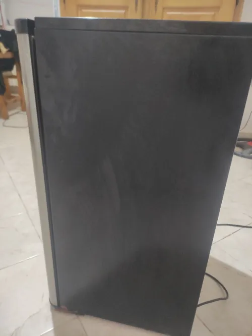 Frigidaire 90 litres