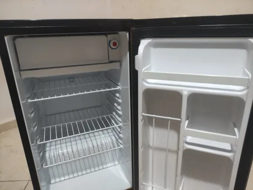 Frigidaire 90 litres