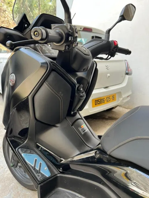 Yamaha Xmax tech max 2025