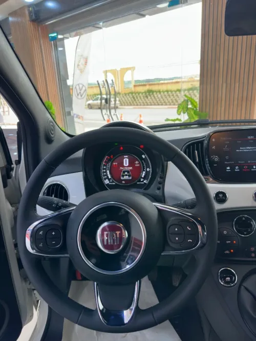 Fiat 500 2025 Dolcevita MIB