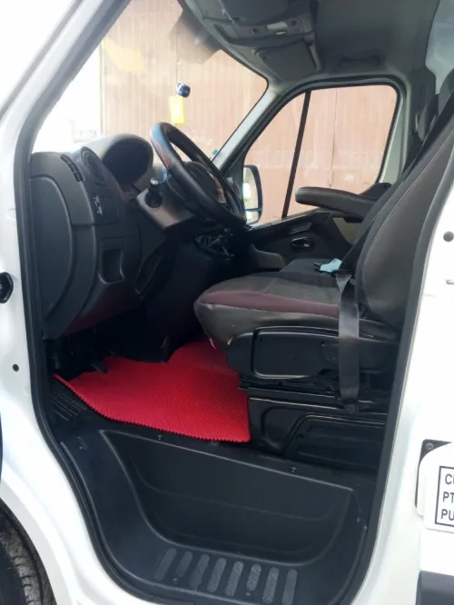 Renault Master 2012