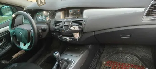 Renault Laguna 3 Estate 2015 