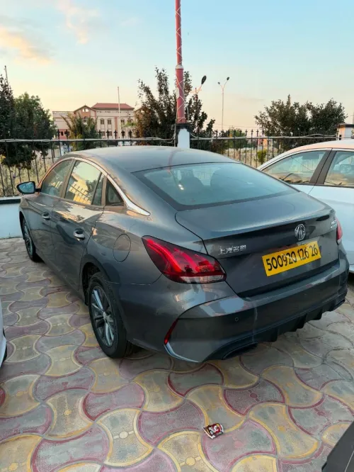 MG MG5 2026 Maniyal