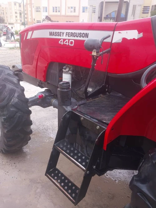 MASSEY FERGUSON 440 2016