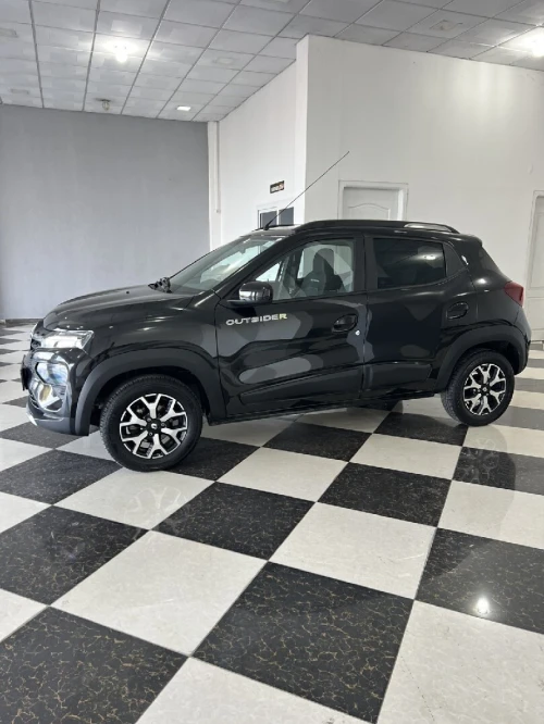 Renault Kwid 2024 Outsider