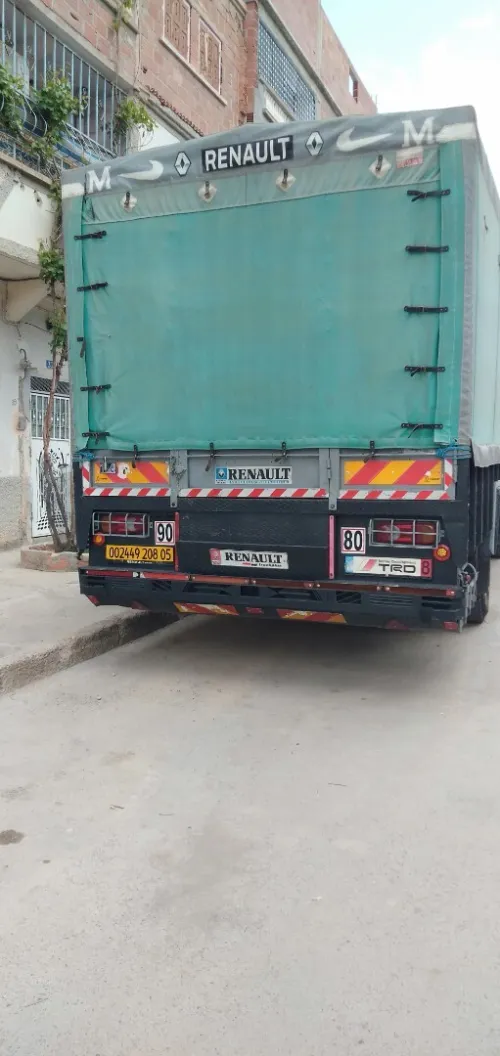 Renault Midlum 2008