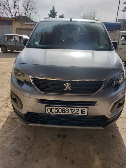 Peugeot Rifter 2022 