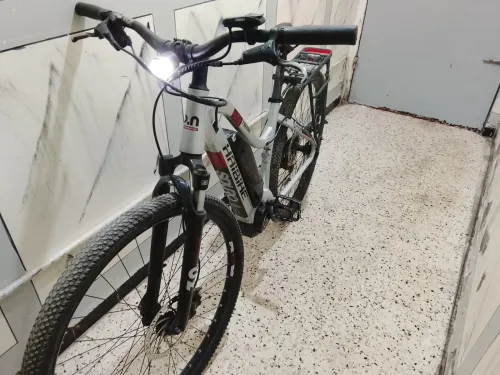 vélo électrique moteur yamaha n9iya