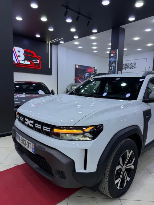 Dacia Duster 2025 
