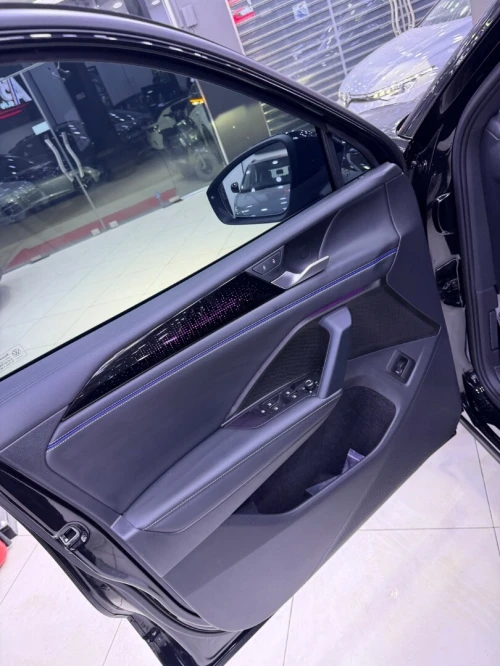 Volkswagen Tiguan 2025 Rline