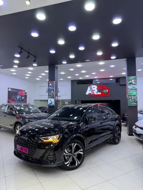Audi Q3 2026 Sline