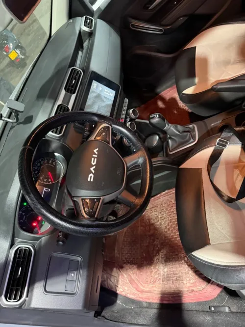 Dacia Duster 2024 