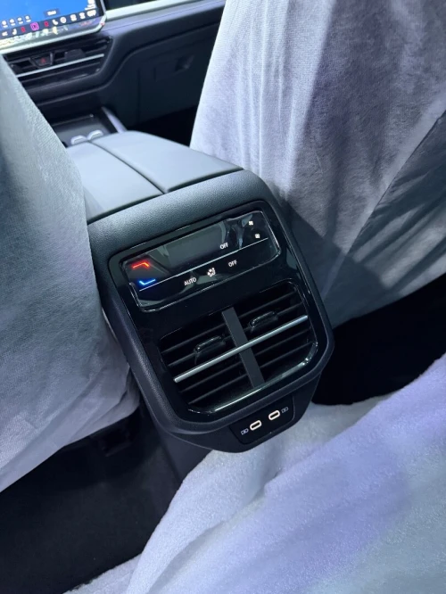 Volkswagen Passat 2025 