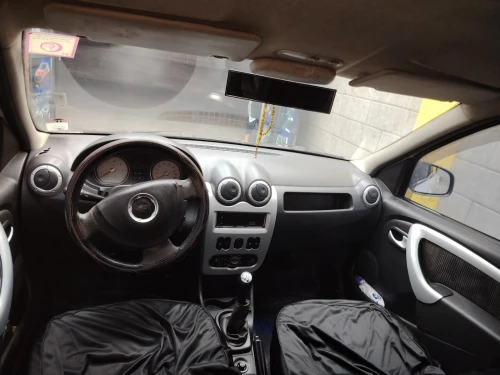 Dacia Logan 2011 