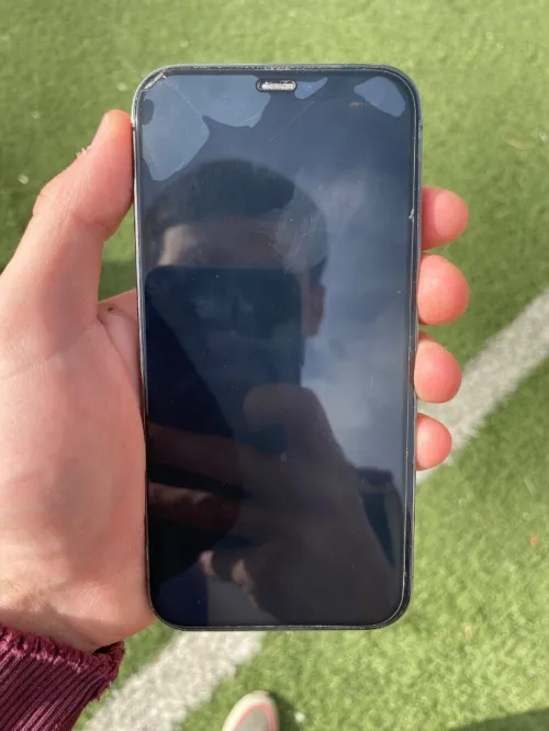 ايفون 12برو