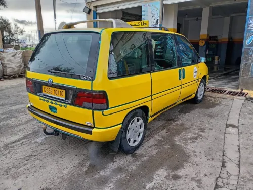 Peugeot 806 2001 806