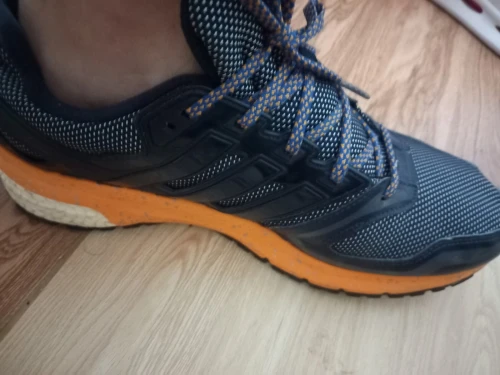 Basket adidas